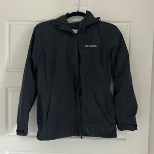 Columbia Black Raincoat Essential Outdoor Wear